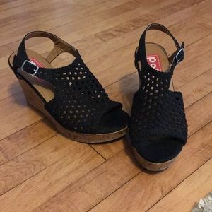 Black wedges!